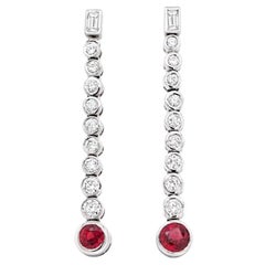 Boucles d'oreilles en goutte en or blanc 14 carats avec saphir orange 0,83 carat et diamants de 0,94 carat