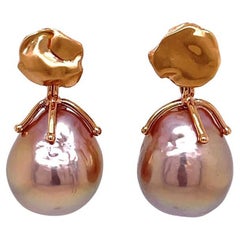 18 Karat Roségold Grain Nieten mit rosa Süßwasserperlen Jacken