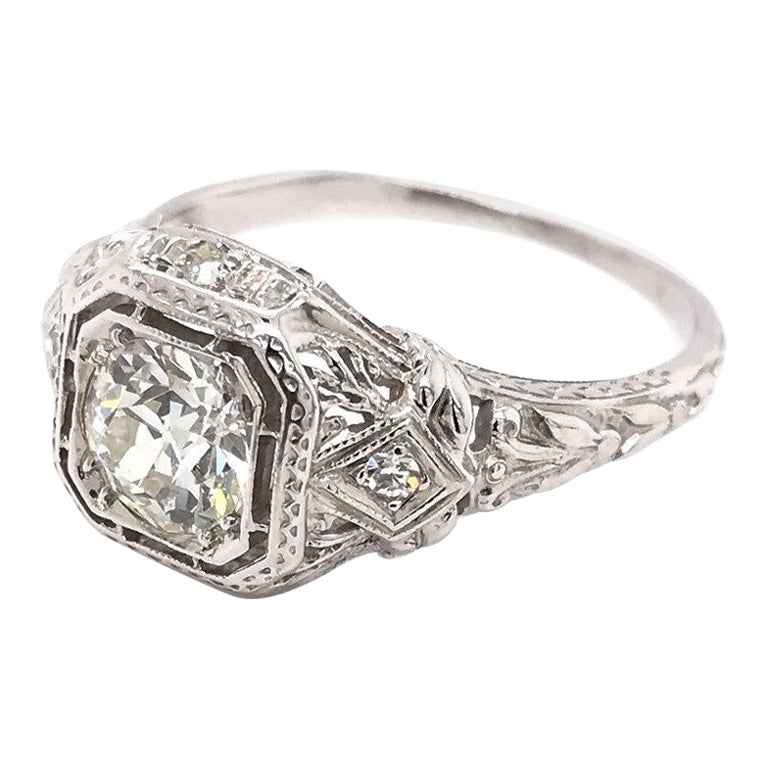 Art Deco 0.85 Carat Diamond Filigree Ring