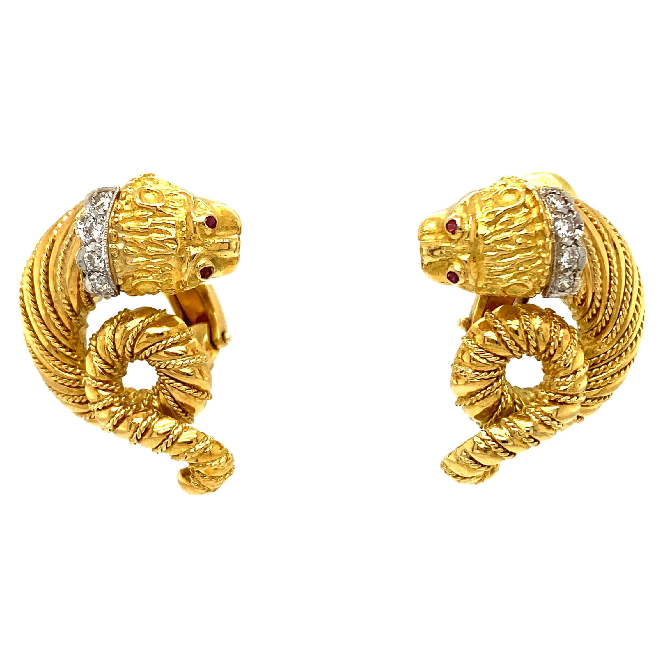 Awesome Vintage Chinese Dragon 18K Yellow Gold Diamond and Ruby Earrings For Sale
