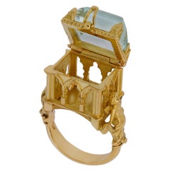 Galerie des Glaces Cathedral Poison Ring in 18 Karat Yellow Gold with Aquamarine