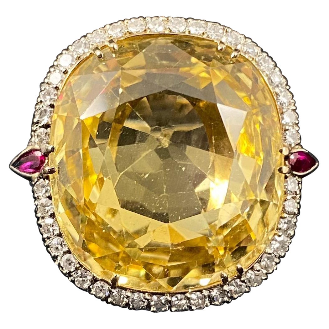 Certified 40 Carat Natural Unheated Ceylon Yellow Sapphire Diamond Cocktail Ring For Sale