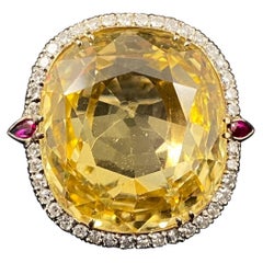 Vintage Certified 40 Carat Natural Unheated Ceylon Yellow Sapphire Diamond Cocktail Ring