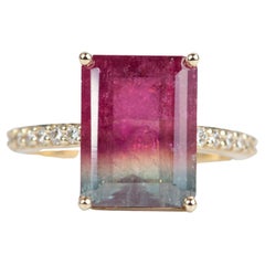 superbe bague de 6ct en tourmaline bicolore rose-bleu sur une bande en or 14K pavée de diamants