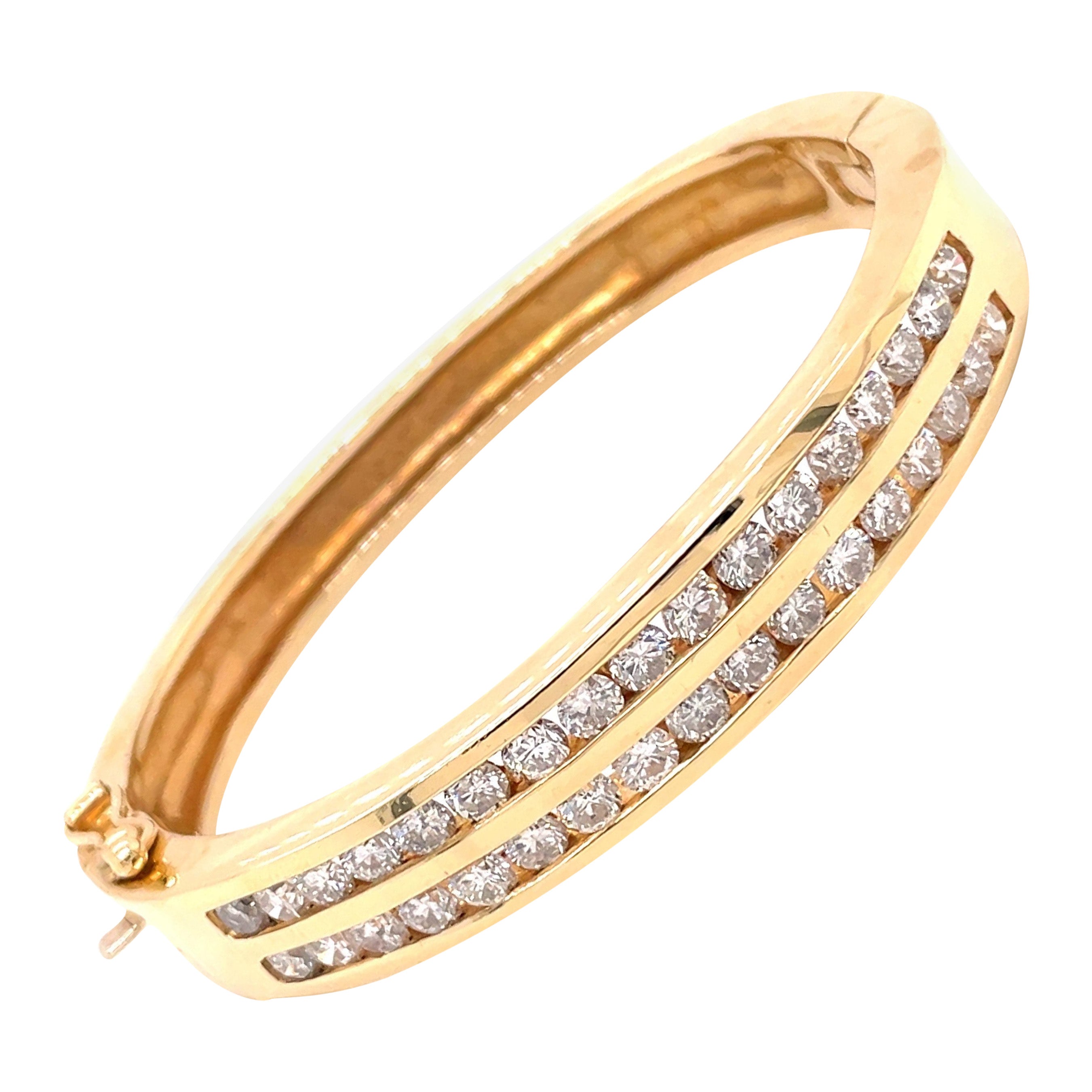 14K Yellow Gold Double Wide Channel Diamond Bangle Bracelet 4.25ct For Sale