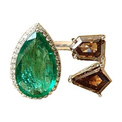3.87 Carats, Natural Zambian Emerald & Fancy Brown Diamonds Cocktail Ring