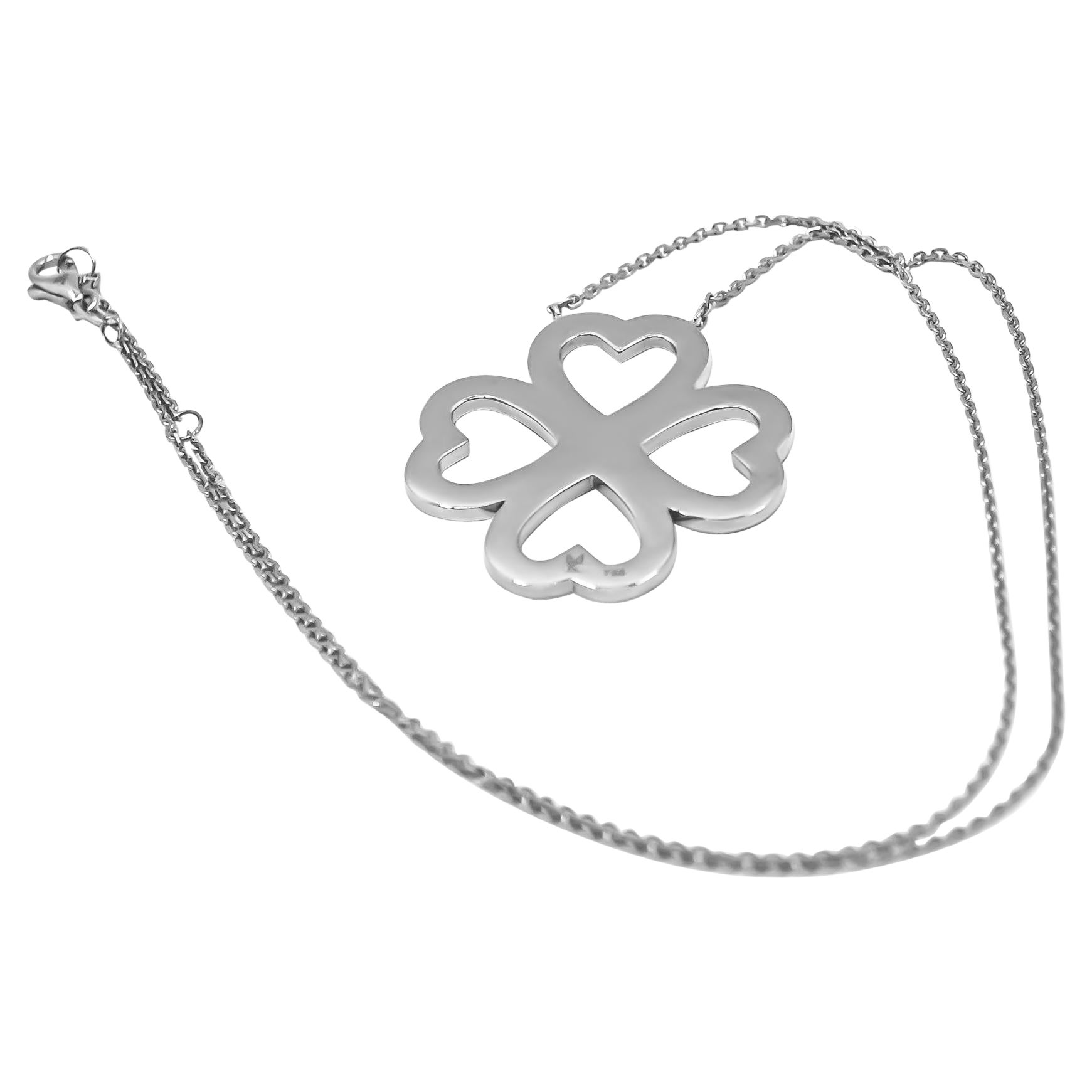 Louis Vuitton Idylle Blossom Necklace in 18k White Gold 0.2 CTW For ...