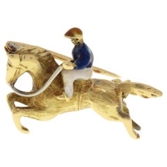 18 Karat Yellow Gold Enamel Horse Vintage Brooch 