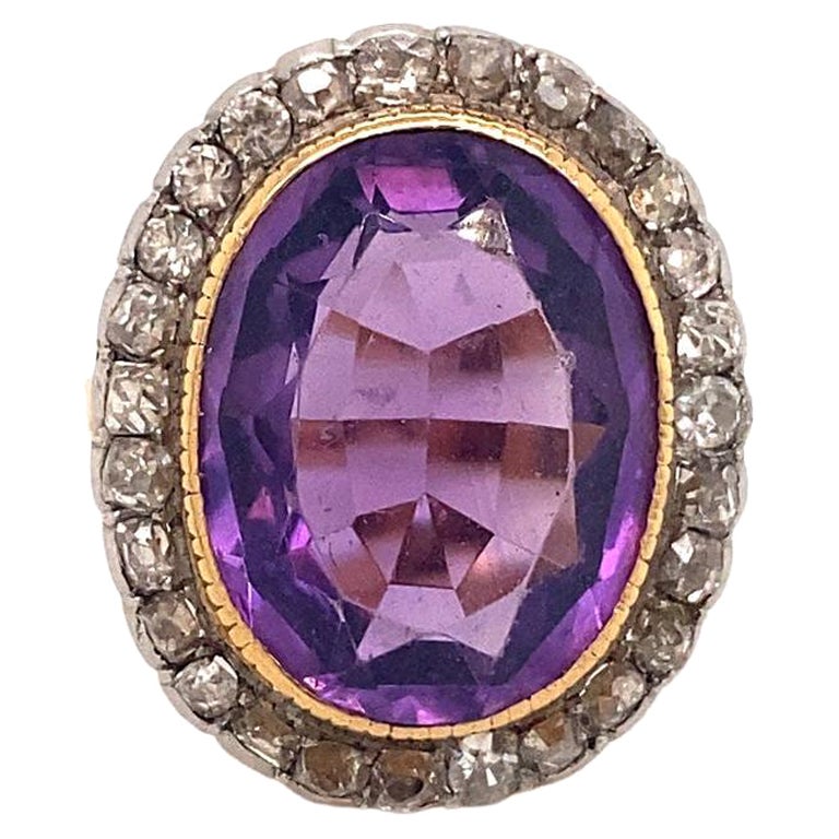 10 Carat Vintage Amethyst Diamond Ring 18 Karat Yellow Gold For Sale