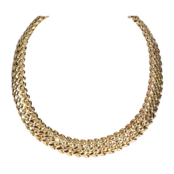 Tiffany and Co. Vannerie Necklace in 18K Yellow Gold For Sale at ...