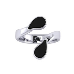 White Gold and Onyx Mirrored Teardrop Ring