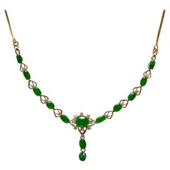 Imperial Jade Necklace in Gold with Diamonds, Circa 1980s