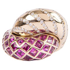 Anello Vhernier in oro grigio e rubini