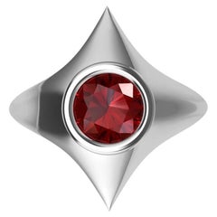 Used Platinum Rhombus Ruby 1.13 Carat Sculpture Ring