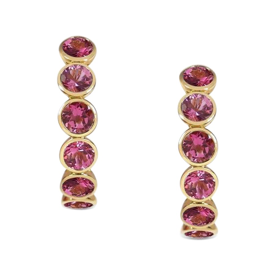 Handcrafted Eternity Hoop Earrings in Pink Tourmaline and 18 Karat Yellow Gold  For Sale