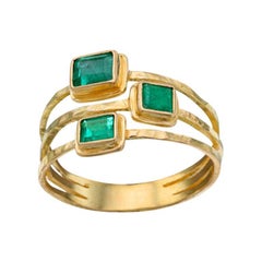 Steven Battelle 0.8 Carats Triple Emerald 18K Gold Ring