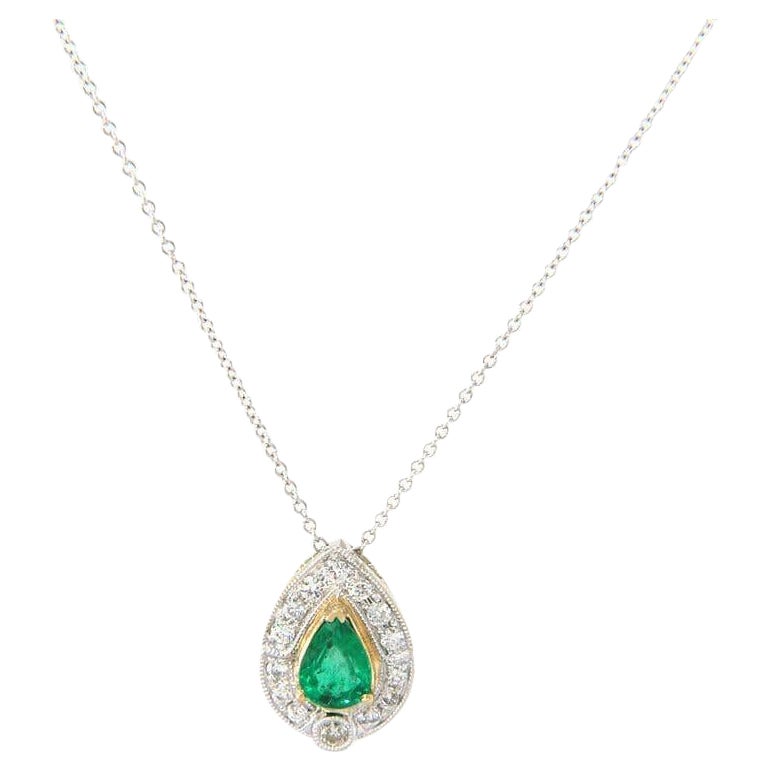 0.67ct Pear Emerald and 0.33ctw Diamond Milgrain Pendant Necklace in 14K For Sale