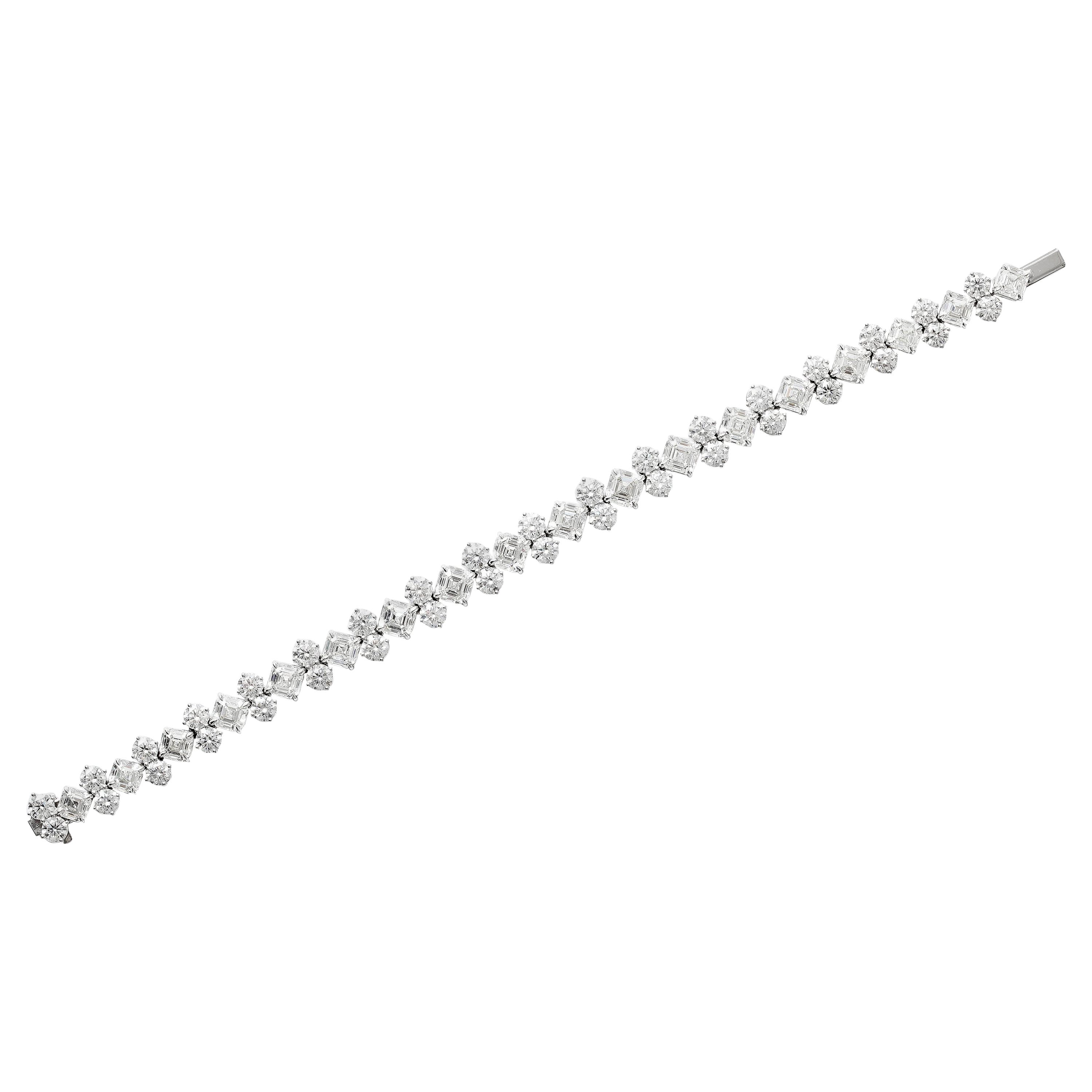 Important Asscher Cut and Round Diamond Platinum Bracelet