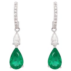 Certified Colombian Emerald White Diamond 18K Gold Dangle Earrings