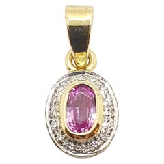 Pendentif en or 18 carats serti d'un saphir rose et de diamants