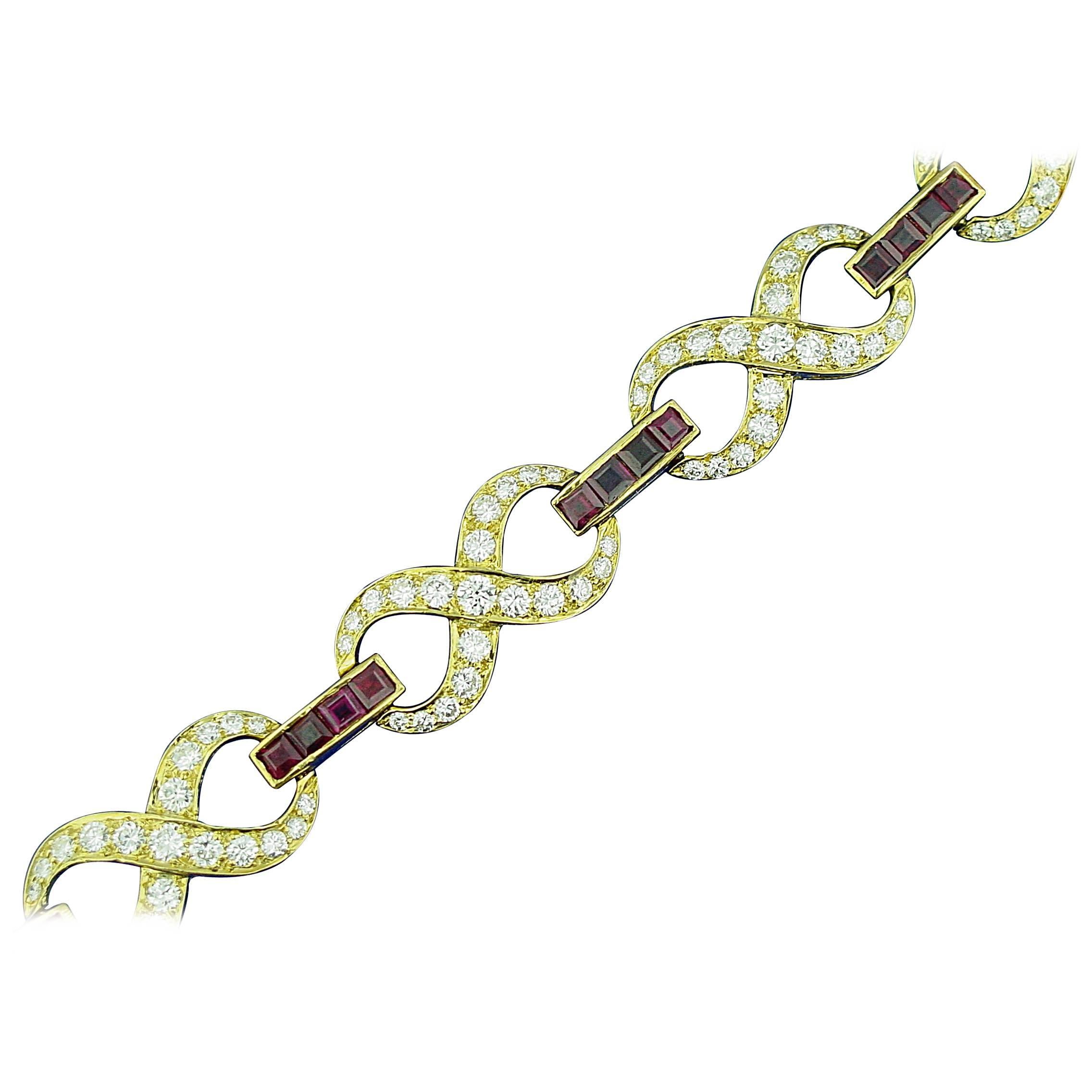 Ruby Diamond Gold Link Bracelet For Sale
