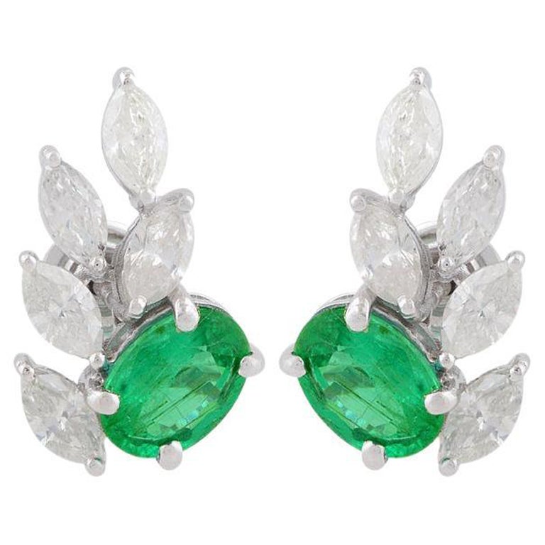 1.35 Carat Emerald Diamond 10 Karat Gold Stud Earrings For Sale