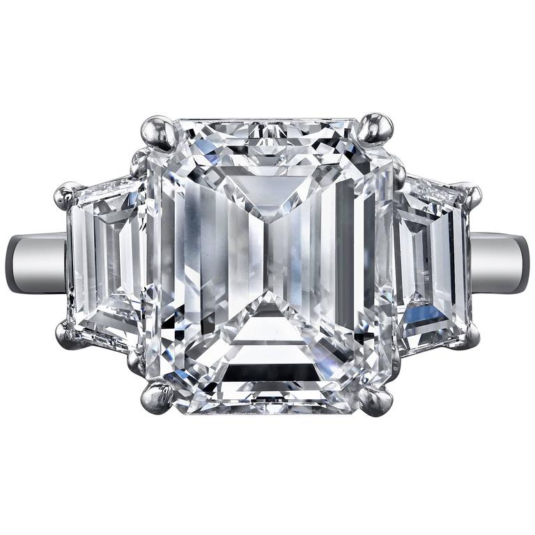 Elegant 3 Carat Emerald Cut Diamond Ring
