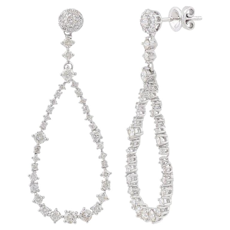 Boucles d'oreilles en goutte en or 10 carats avec diamants de 1,83 carat et diamants négatifs en vente