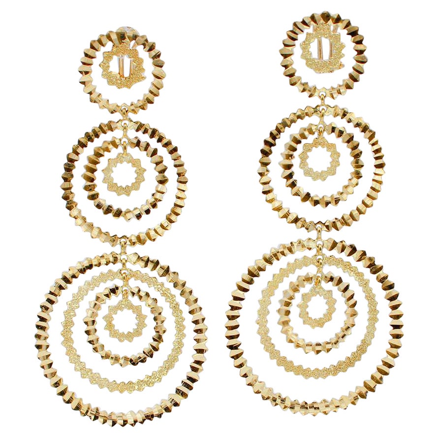 18 Karat Yellow Gold Chandelier Earrings