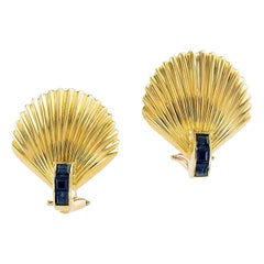 Blue Sapphire Yellow Gold Clamshell Clip-on Earrings