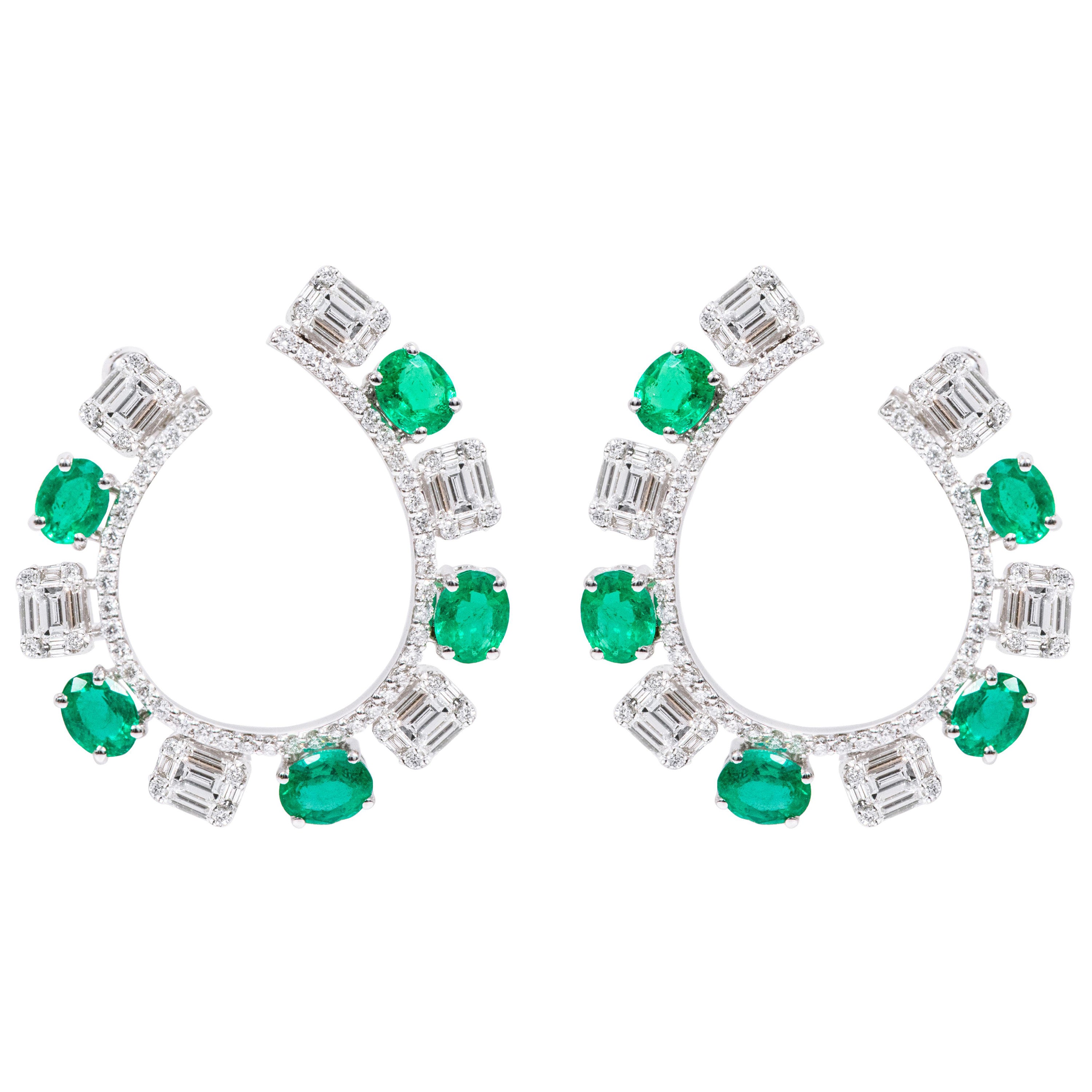 18 Karat White Gold 5.15 Carat Diamond and Natural Emerald Modified Hoop Earring For Sale