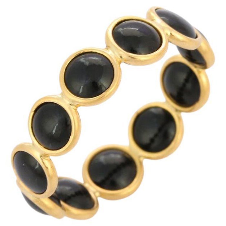 Round Black Onyx Eternity Band Ring in 18k Solid Yellow Gold For Sale