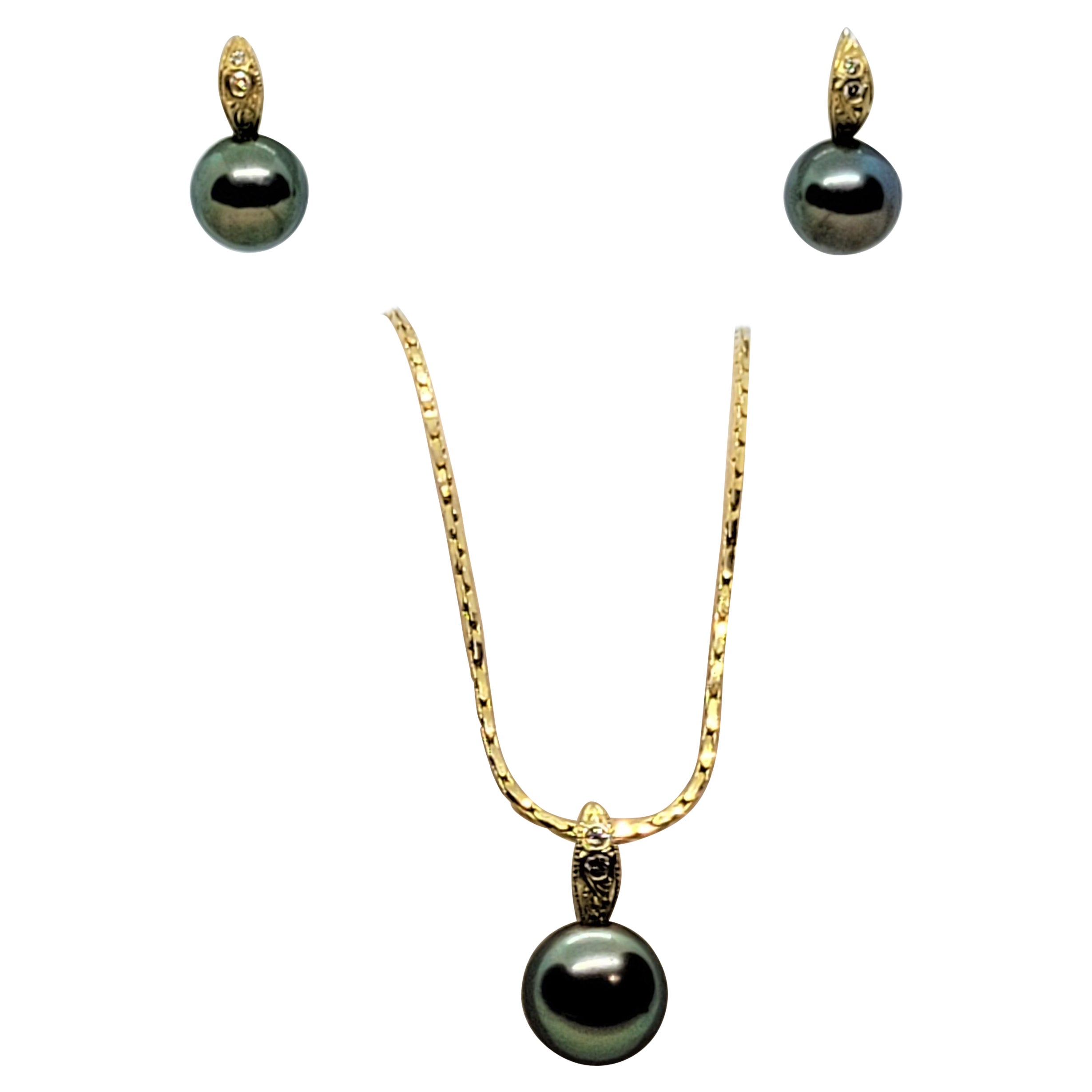 18kt Yellow Gold Fine Peacock Tahitian Pearl Diamond Earrings and Pendant