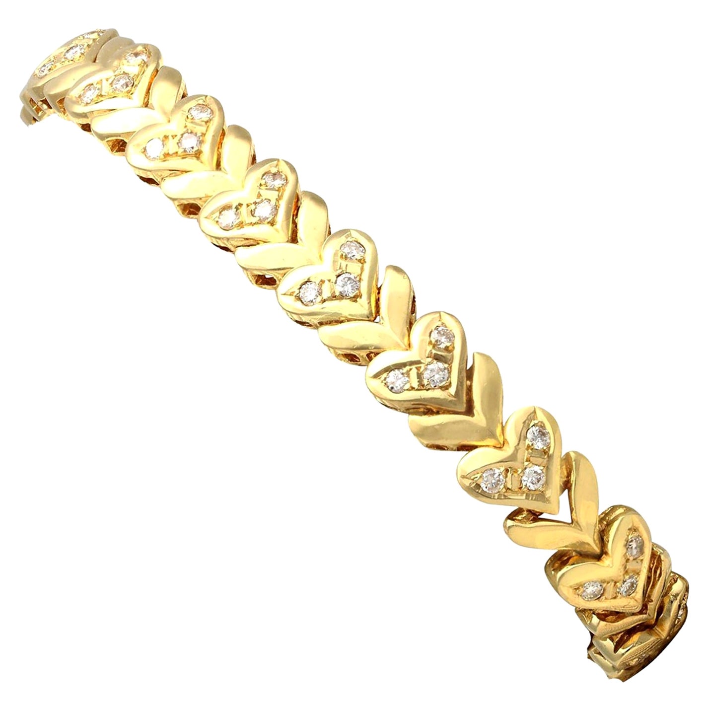 Vintage 1.82ct Diamond and Yellow Gold Bracelet Circa 1980 For Sale