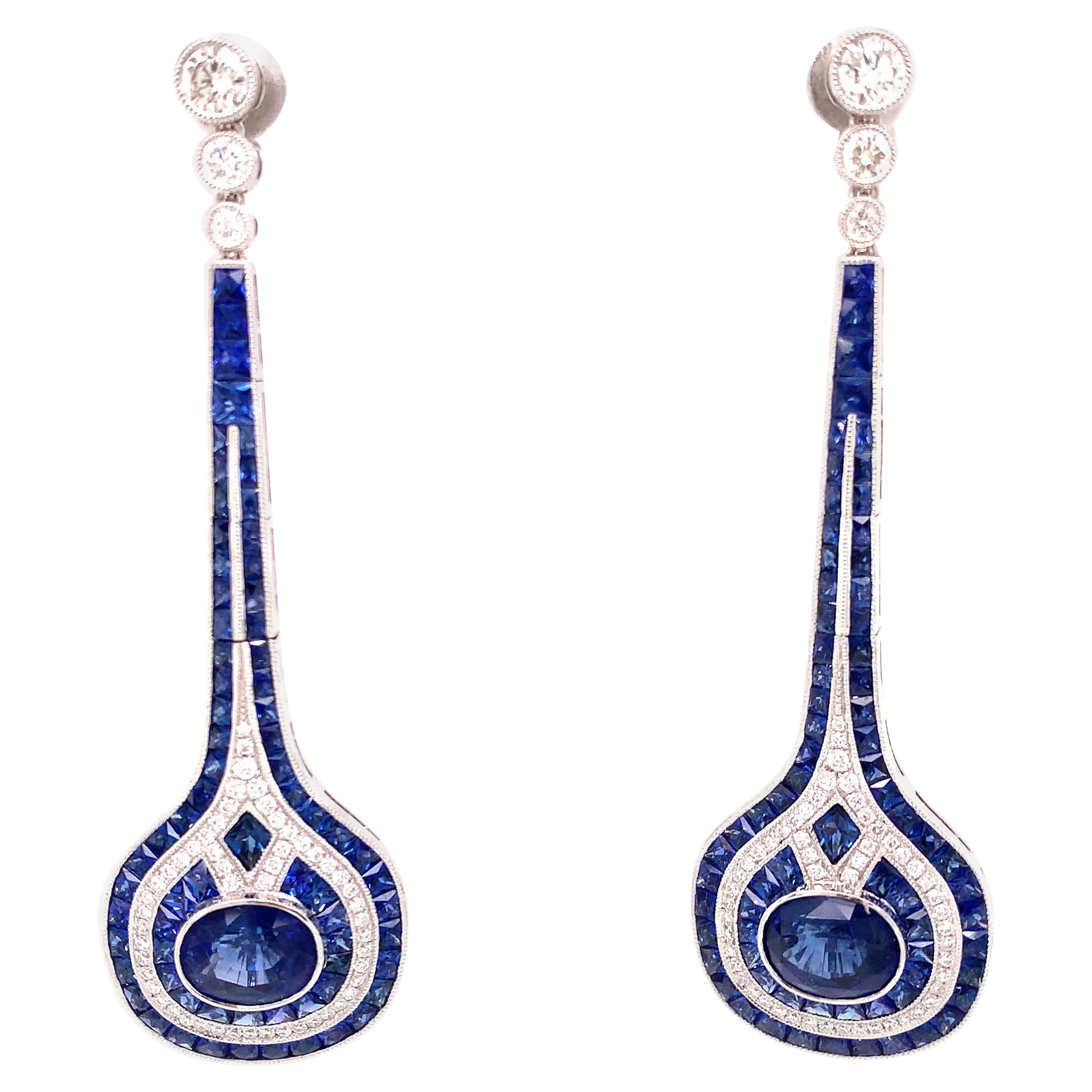 Boucles d'oreilles en goutte en saphir et diamants dans le style Art déco