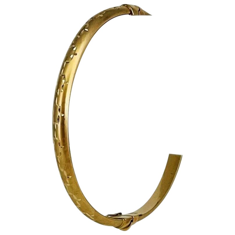 14 Karat Yellow Gold Ladies Diamond Cut Satin Finish Bangle Bracelet