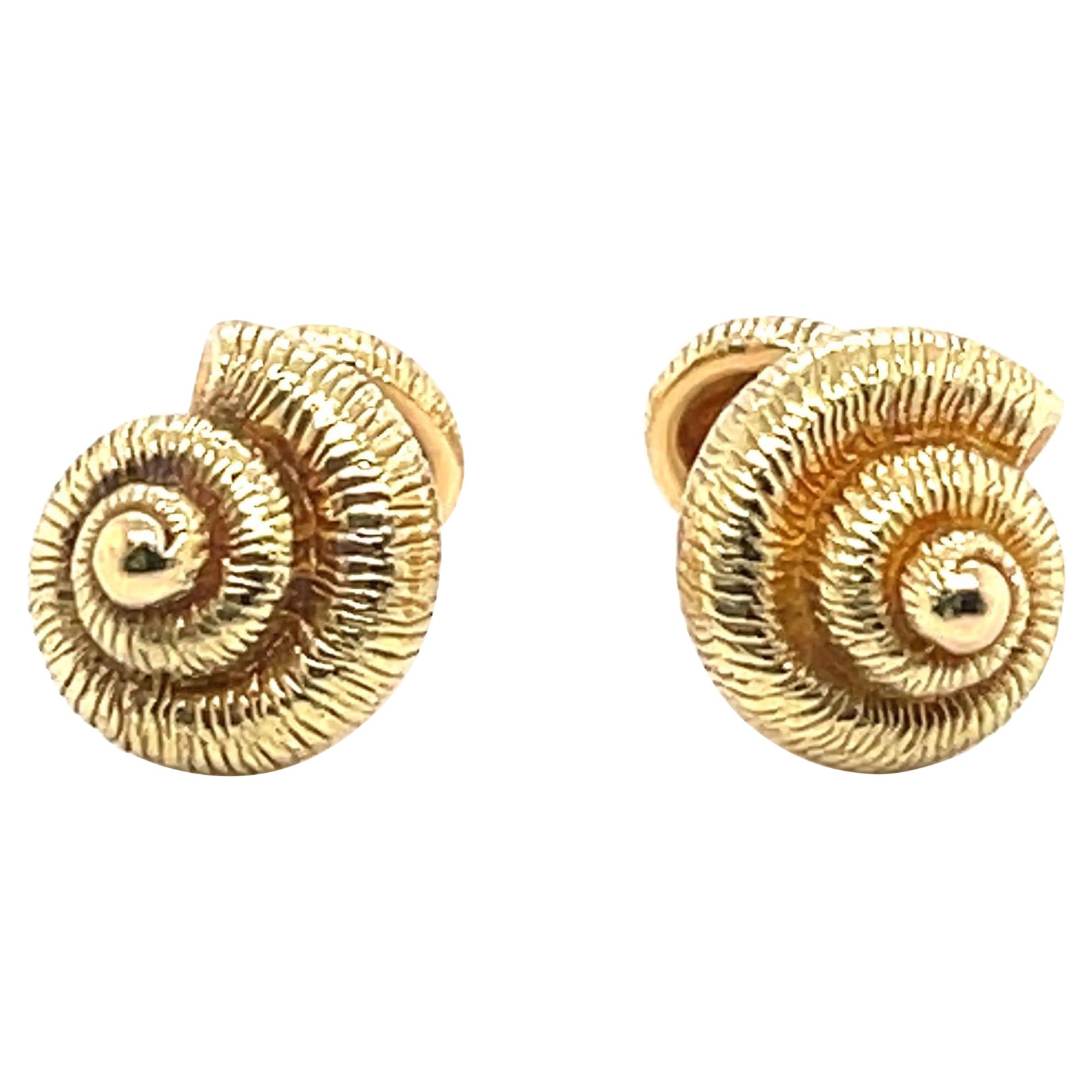 Tiffany & Co23. Gold Sea Shell Cuff Links For Sale
