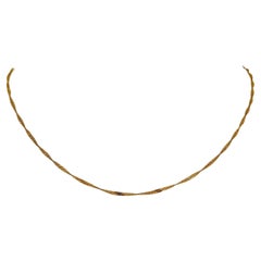 22 Karat Yellow Gold Thin Ladies Twisted Curb Link Chain Necklace