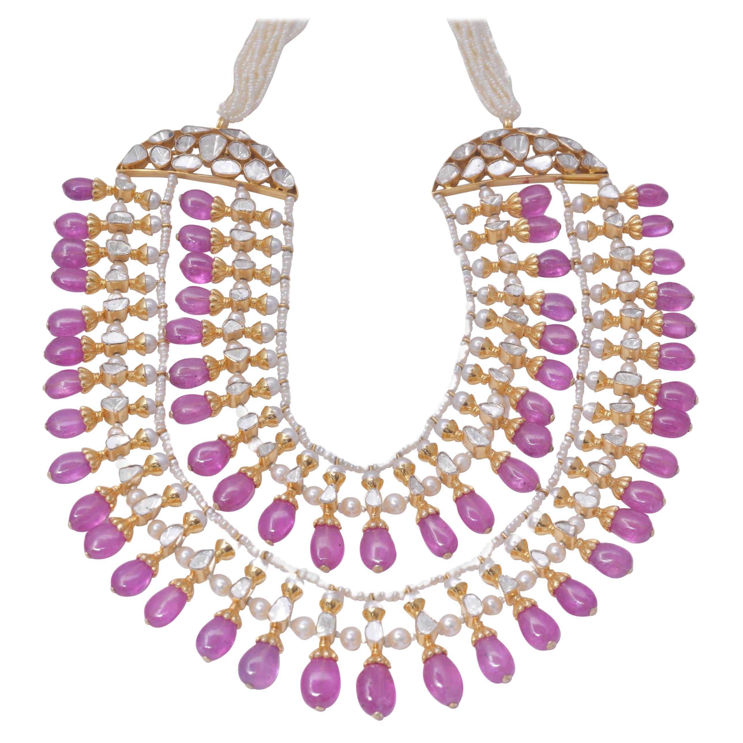 18k gold 11.05cts Polki Diamond &pink sapphire & pearl Necklace For Sale