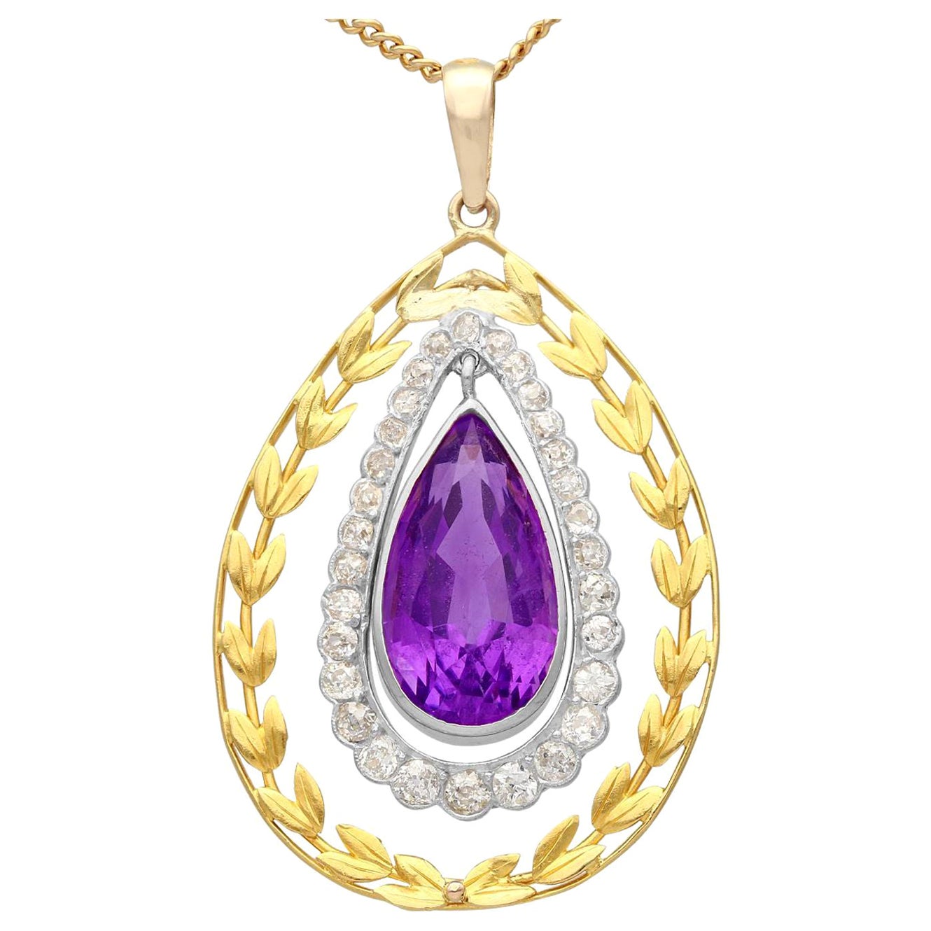 1900s Antique 10.88 Carat Amethyst and 1.88 Carat Diamond Yellow Gold Pendant For Sale