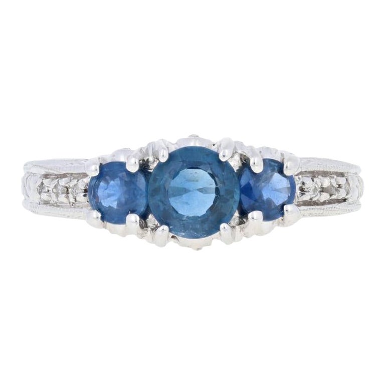 0.26 Carat ctw 14k Gold Oval Blue Sapphire & Diamond Bypass Split Shank Fashion Promise Ring