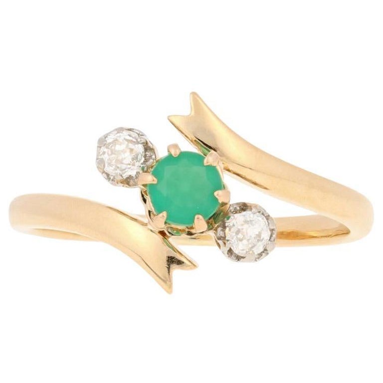 Tiffany and Co. Bow Ribbon Diamond Ring, Yellow Gold 18k Round