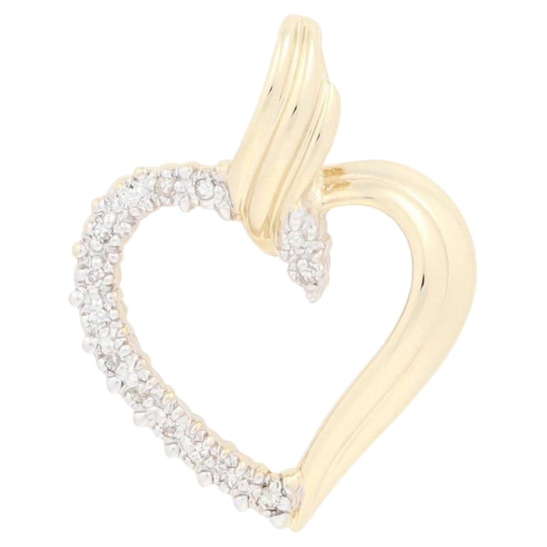 14 Karat Yellow Gold Heart Pendant with Diamond Accents For Sale at 1stDibs