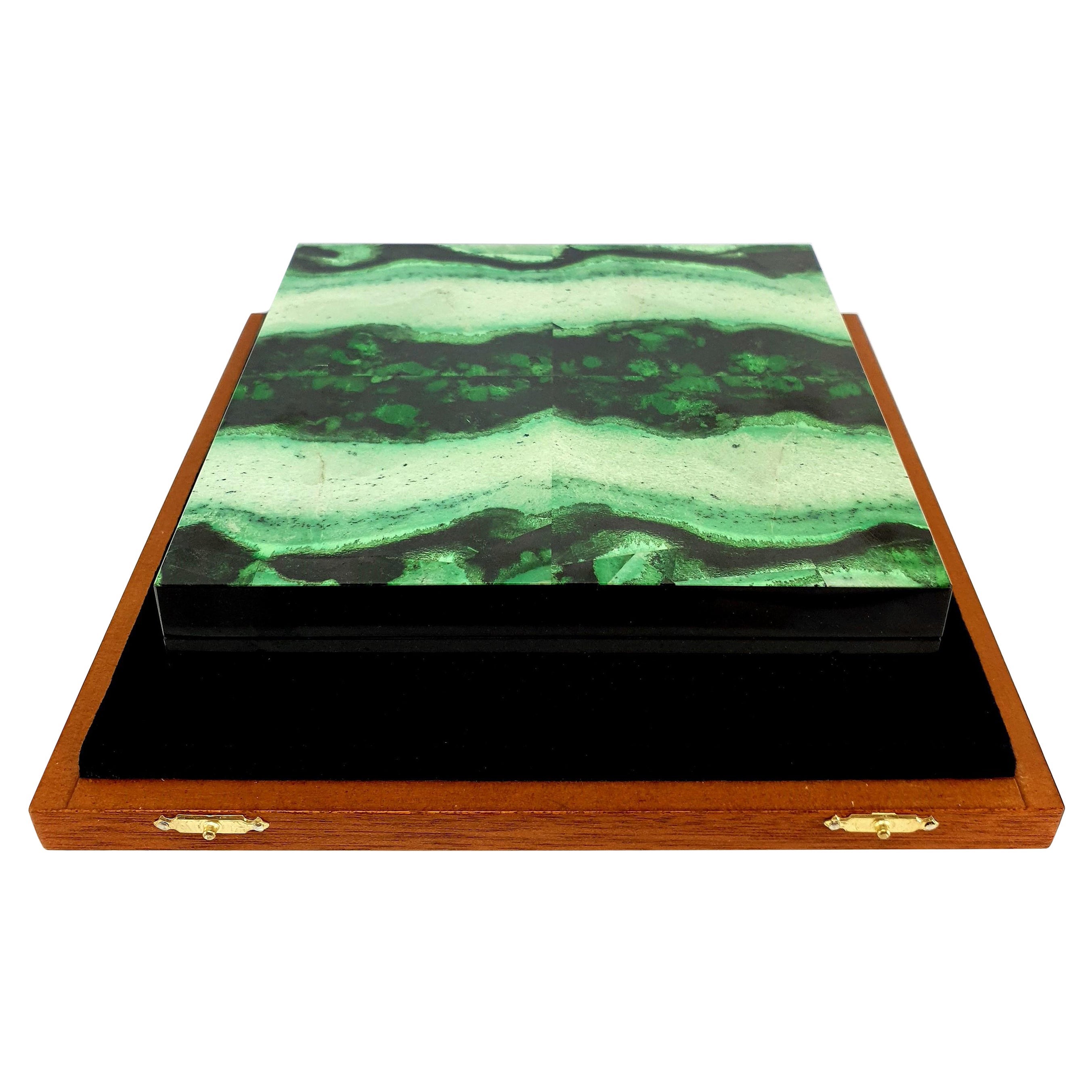 Green Grossular Garnet Decorative Jewelry Gemstone Box with Black Marble Square For Sale
