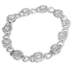 Diamond Pave Curb Chain Bracelet with Cushion Diamonds Motifs