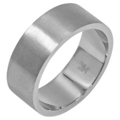 Wedding Band Ring in Platinum 