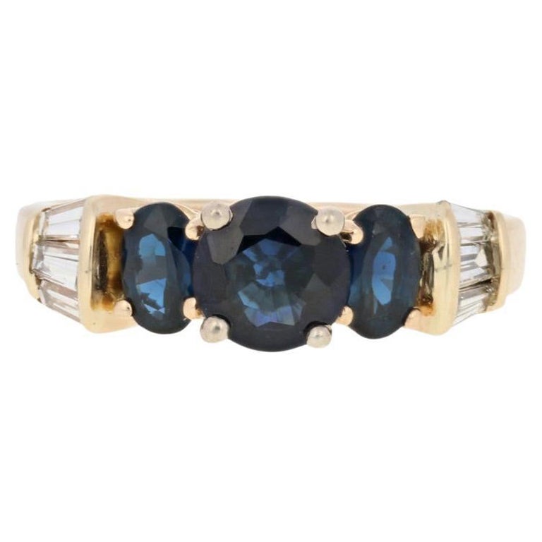 2.76ctw Round Cut Sapphire & Diamond Ring, 14k Yellow Gold Engagement For Sale