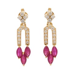 18K Yellow Gold Studs in Diamonds and Ruby