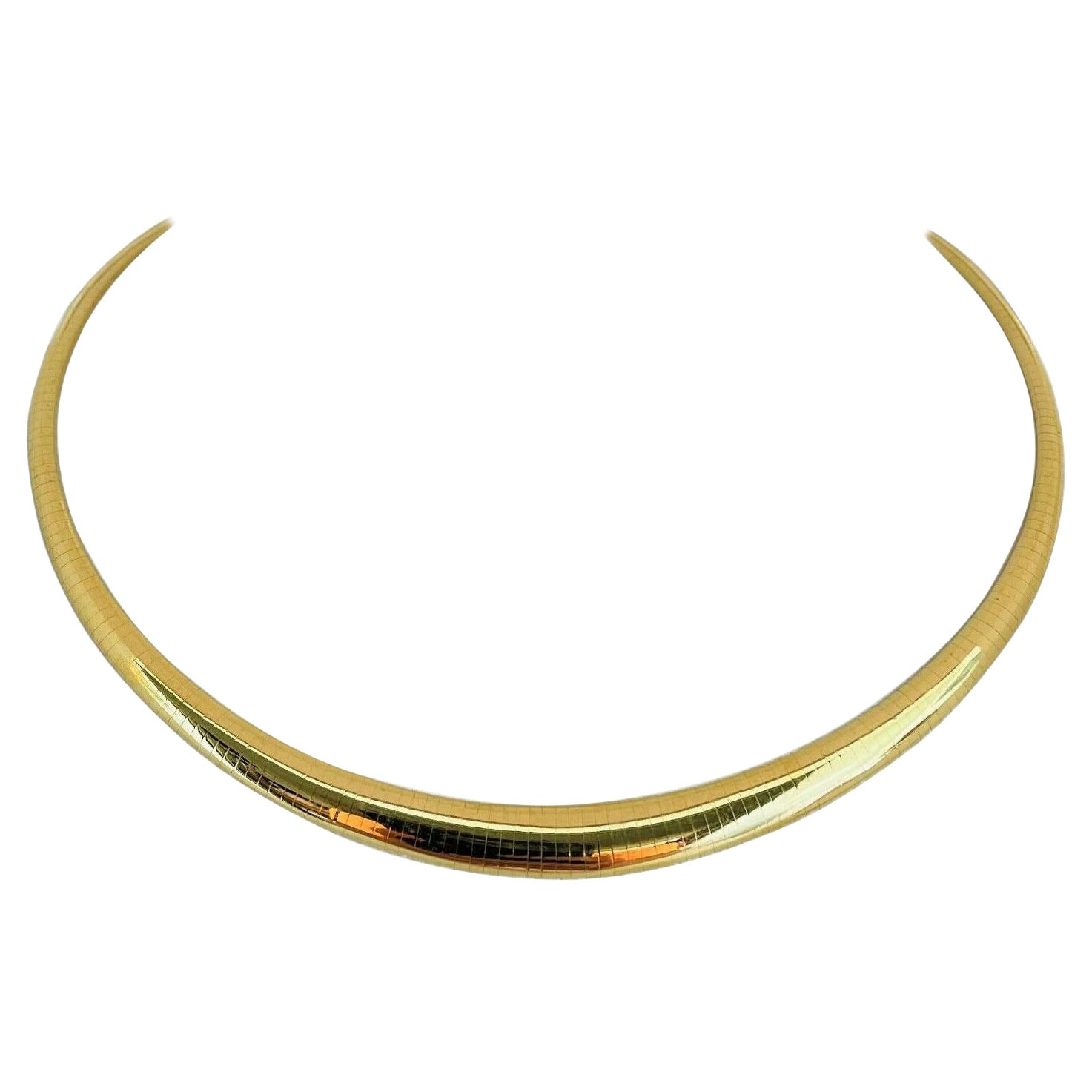 14 Karat Yellow Gold Ladies Graduated Omega Link Necklace