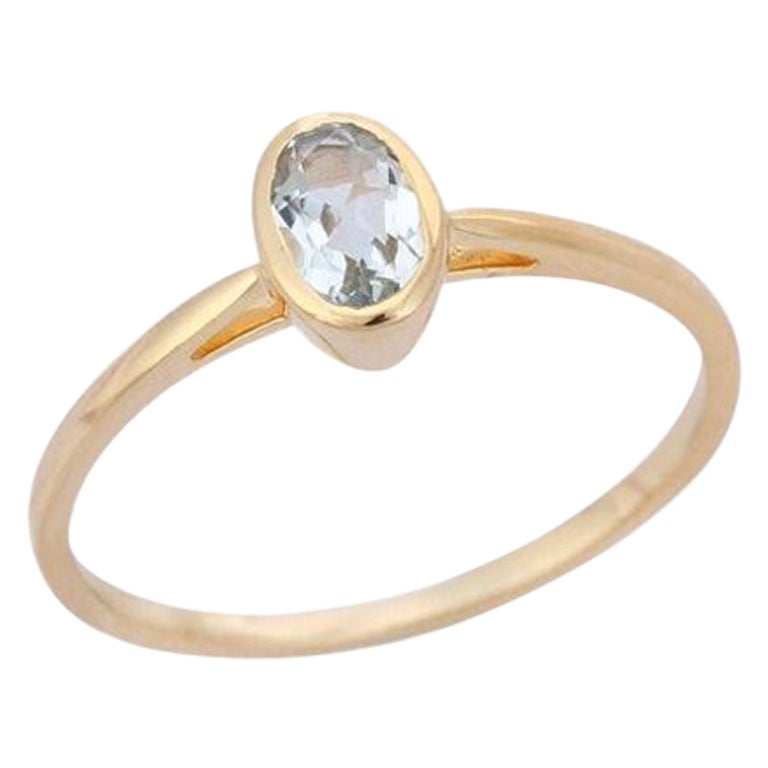 14k Solid Yellow Gold Dainty Aquamarine Ring For Sale